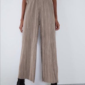 Zara pleated pants